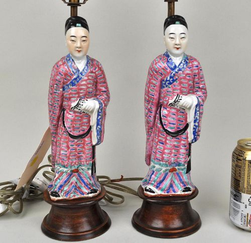 PAIR CHINESE PORCELAIN FIGURES  382ac5