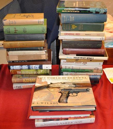 LARGE GROUP OF BOOKS ON HUNTING