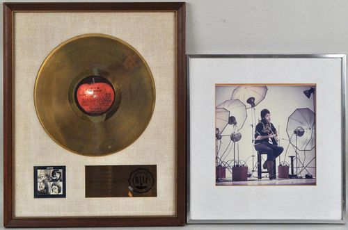 PAUL MCCARTNEY S GOLD RECORD FOR 382c79