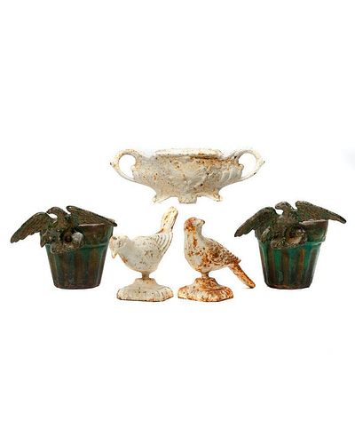 GROUP OF CAST-IRON DECORATIVE ITEMS.19th/20th