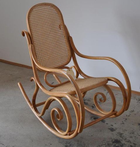 VINTAGE BENTWOOD ROCKER40 high  382ed4