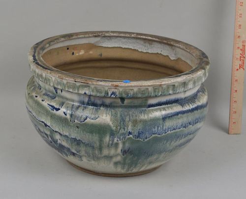 ASIAN STYLE SLIP GLAZED POTTERY