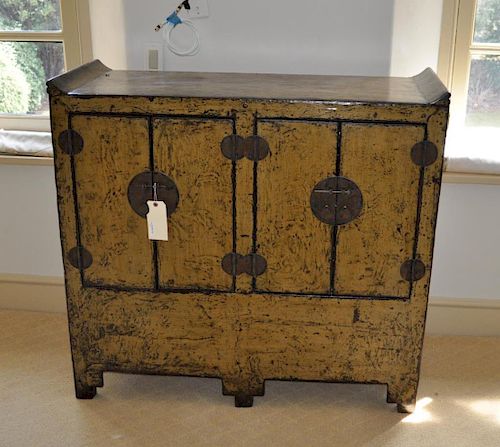 CHINESE PAINTED CABINETwith paint 382fe9
