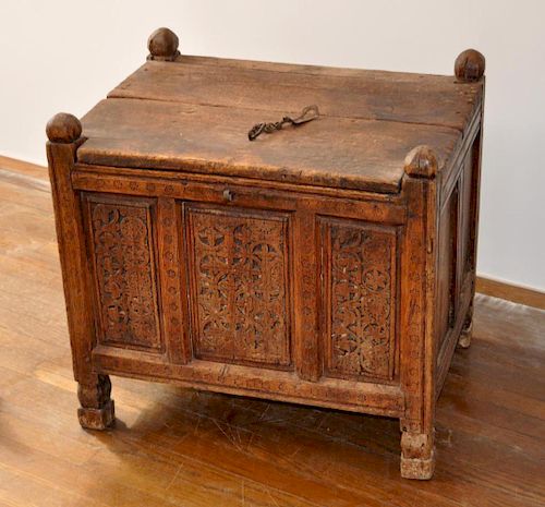 EARLY CONTINENTAL CARVED WOOD STORAGE 3830bf