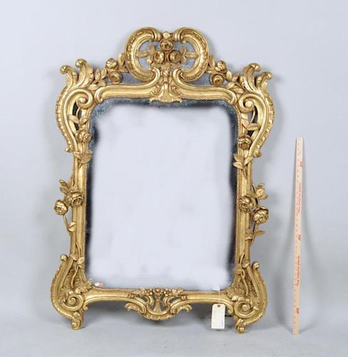 ROCOCO STYLE CARVED GILTWOOD MIRRORwith 3830c1