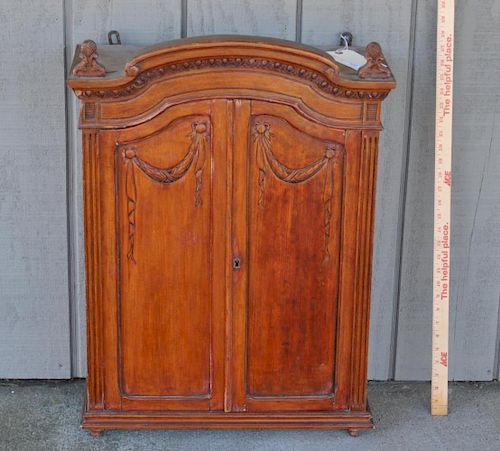 SMALL FRENCH PROVINCIAL STYLE HANGING 3830c5