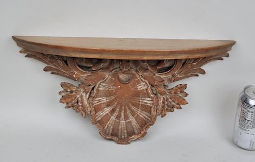 CARVED WOOD BRACKET WITH SHELL 383104