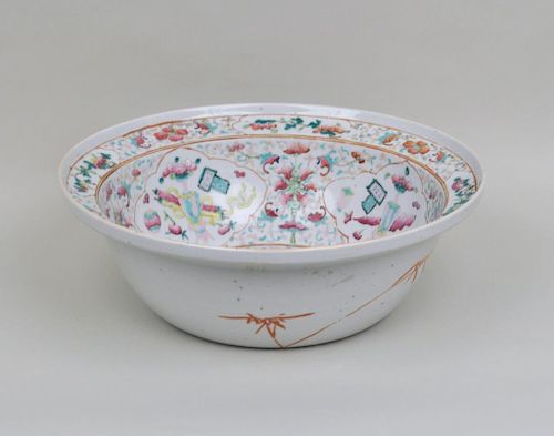 LARGE CHINESE ENAMELED PORCELAIN 3833ea