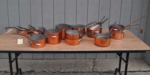 GROUP SIXTEEN COPPER SAUCEPANS,