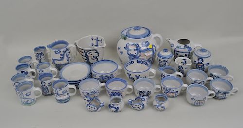 LARGE COLLECTION M A HADLEY POTTERY 38349c