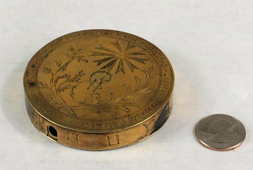 RUSSIAN SILVER GILT SNUFF BOX  3835c6