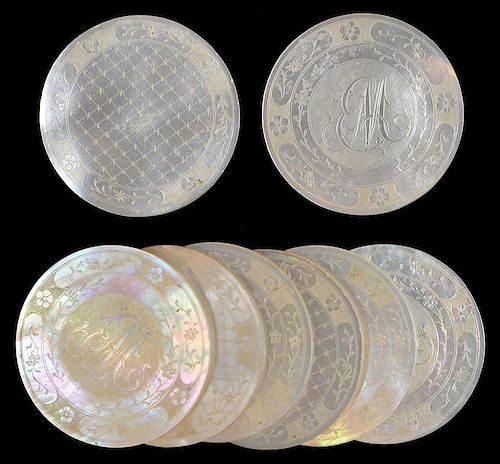 SET OF EIGHT MOTHER OF PEARL GAMBLING 385fe3