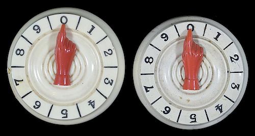 PAIR OF CELLULOID WHIST MARKERS 386068