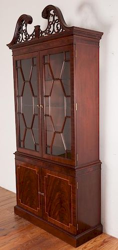 COUNCILL CRAFTSMAN CABINET IN TWO 386124
