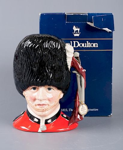 ROYAL DOULTON "THE GUARDSMAN MUGRoyal