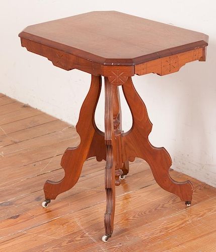 VICTORIAN EASTLAKE STYLE TABLEVictorian 3861c4