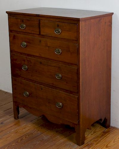 EARLY 19TH C CHEST OF DRAWERSEarly