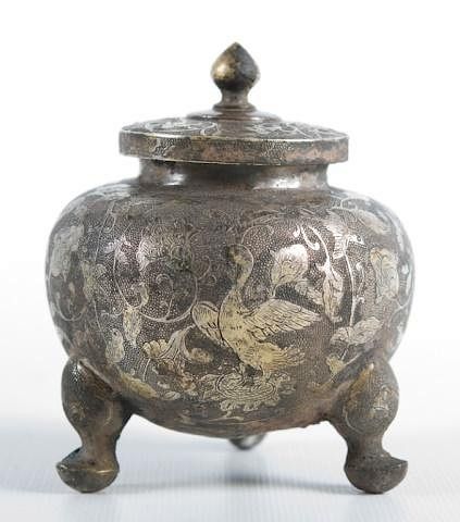 SONG DYNASTY DIMINUTIVE IRON NIELLO