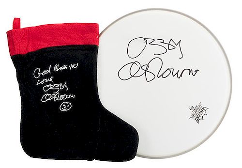 OZZY OSBOURNE PAIR OF SIGNED ITEMS Ozzy 3868ce