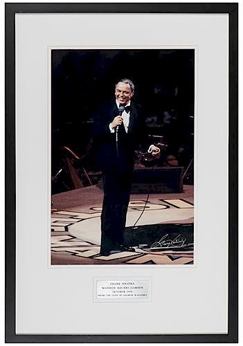 FRANK SINATRA STAGE PORTRAIT PHOTOGRAPH