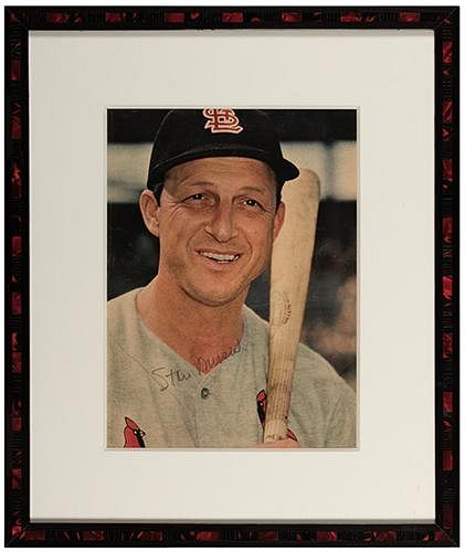 STAN MUSIAL SIGNED PORTRAIT PHOTOGRAPH.Stan