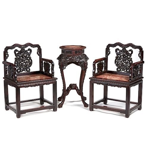 PAIR OF CHINESE ARMCHAIRS AND TABLEA 3869af