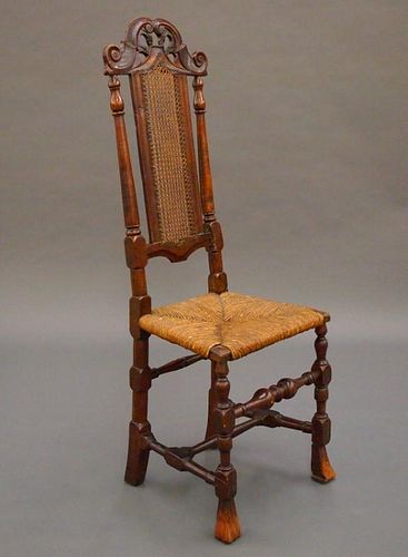 AMERICAN WILLIAM & MARY SIDECHAIRAn