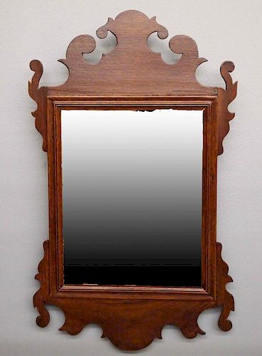 18TH C MAHOGANY MIRRORAn 18th century