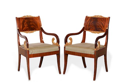 A PAIR OF BALTIC NEOCLASSICAL ARMCHAIRSA 384ecc