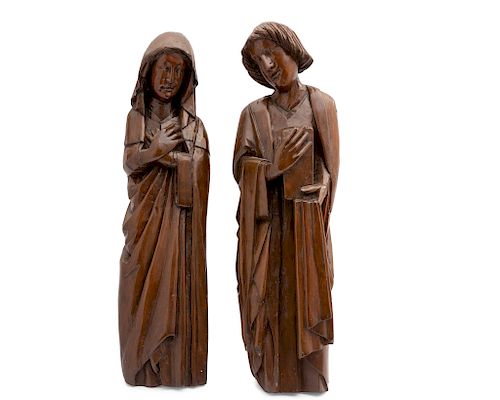 A PAIR OF CONTINENTAL GOTHIC FIGURES 384f1a