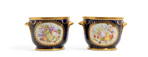 A PAIR OF ENGLISH PORCELAIN JARDINIERESA 384f2d