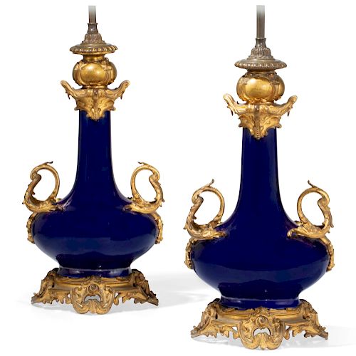 A PAIR OF LOUIS XV STYLE PORCELAIN 385000