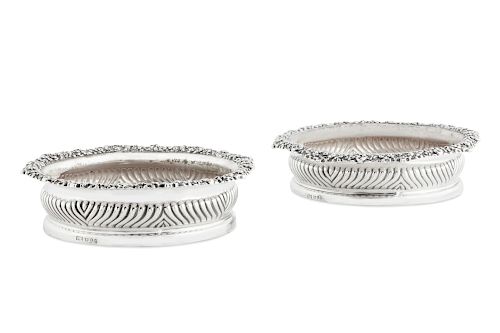 A PAIR OF GEORGE IV STERLING SILVER 3852df