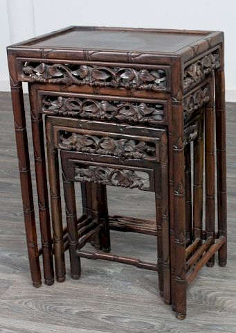 CHINESE NESTING TABLESSet of four Chinese