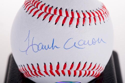 HANK AARON AUTOGRAPHED BASEBALLDisplayed 385753