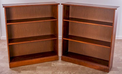 CHERRY THREE TIER BOOK SHELVES 38576a