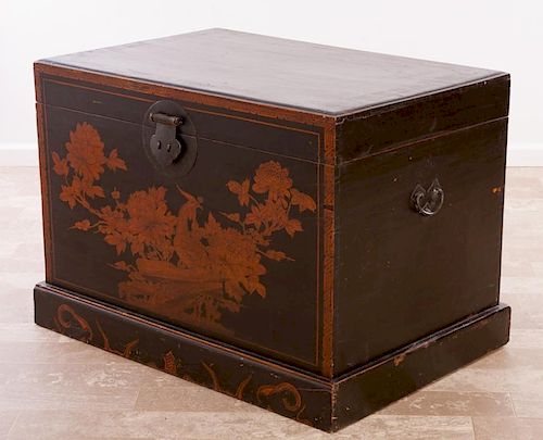 ASIAN CAMPHOR WOOD CHEST LACQUERED 3859e7