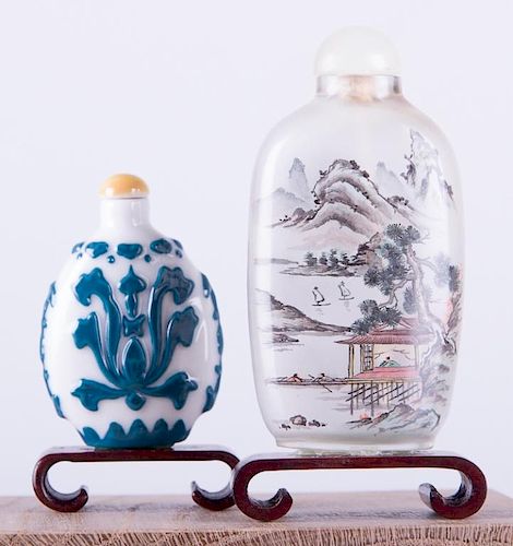 CHINESE SNUFF BOTTLES PORCELAIN 385a04