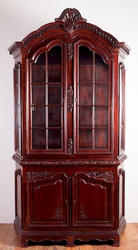 CONTINENTAL STYLE MAHOGANY DISPLAY 385b15