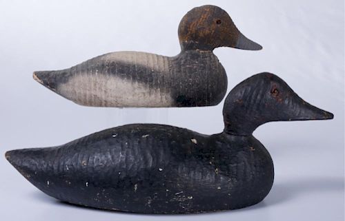 VICTOR WORKING DUCK DECOY PAIRTwo