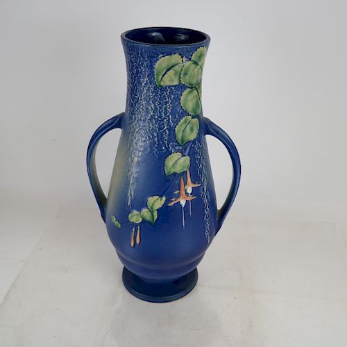 ROSEVILLE POTTERY FUSCHIA 18 TALL