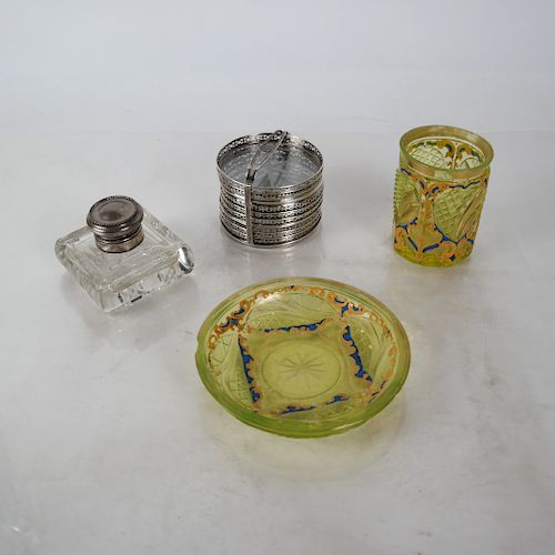 GROUP OF GLASS & MIXED OBJECTSA