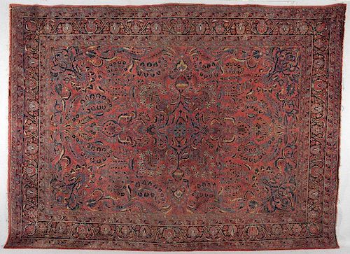 SEMI-ANTIQUE PERSIAN SAROUK CARPETSemi-antique