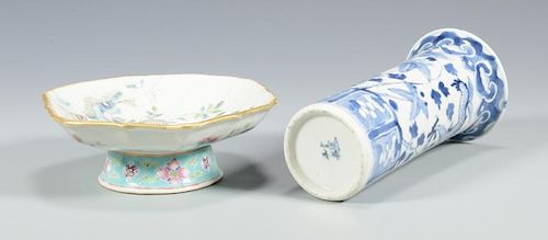 3 CHINESE PORCELAIN ITEMS1st item: