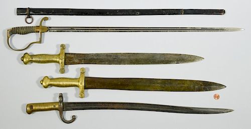 4 EUROPEAN SWORDS AND BAYONETFour