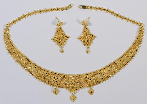 21K GOLD BIB NECKLACE AND EARRINGS1st 388ff2