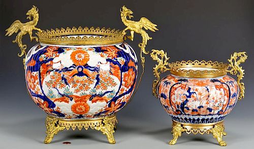 2 IMARI JARDINIERES WITH GILT1st 389176