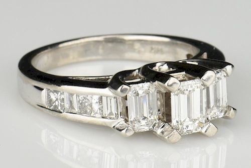 3 STONE EMERALD CUT DIAMOND RING14K