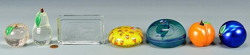 COLLECTION OF 7 PAPERWEIGHTS1st item: