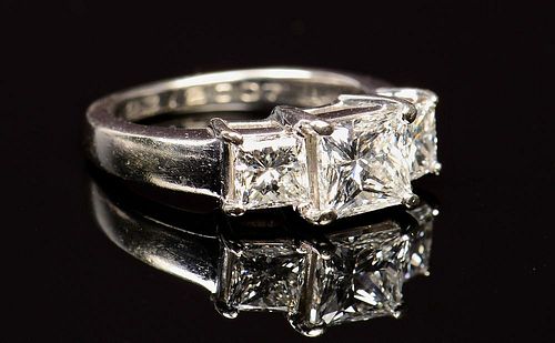 14K 3-STONE PRINCESS CUT DIA RING,